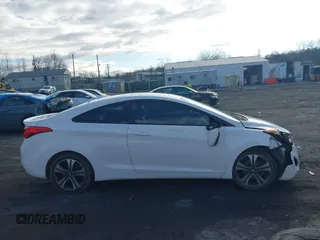 2013 Hyundai Elantra GS z VIN KMHDH6AE3DU004609, wystawiony jako IAAI lot #41738554 z przebiegiem 108 586 mil mil oraz . Historia ofert i sprzedaży dostępna na DreamBid. Obrazek 13.