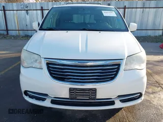 2013 Chrysler Town & Country Touring with VIN 2C4RC1BG7DR674253, listed as a IAAI auction lot 41854303 with 171,502 mi miles. Bid and sale history available at carsss.com. Image 12.