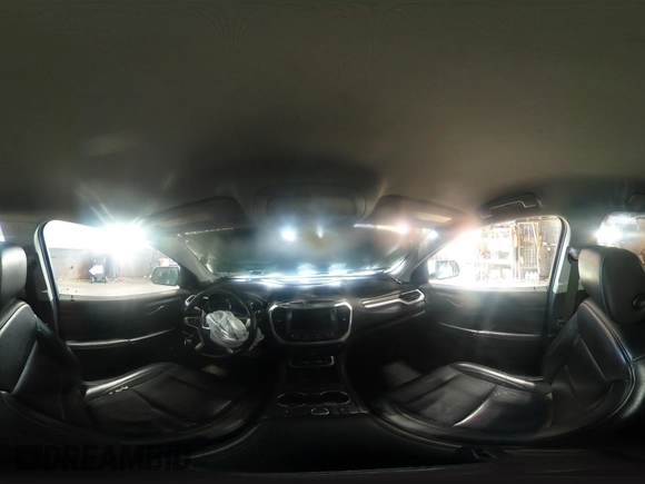 2021 GMC Acadia SLT z VIN 1GKKNULS9MZ218054, wystawiony jako Copart lot #53558285 z przebiegiem 97 693 mil mil oraz Szkoda całkowita • Salvage title. Historia ofert i sprzedaży dostępna na DreamBid. Obrazek 15.