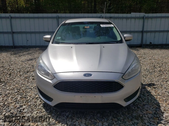 2017 Ford Focus SE with VIN 1FADP3F27HL269104, listed as a Copart auction lot 57509935 with 174,015 mi miles and Clean title. Bid and sale history available at DreamBid. Image 5.