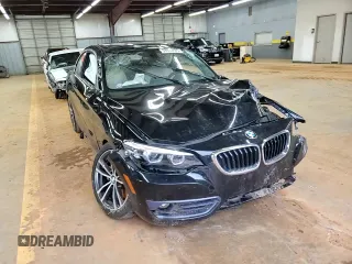 2018 BMW 2 Series 230i xDrive z VIN WBA2J3C5XJVD48455, wystawiony jako Copart lot #58833125 z przebiegiem Nie podano mil oraz Szkoda całkowita • Salvage title. Historia ofert i sprzedaży dostępna na DreamBid. Obrazek 13.
