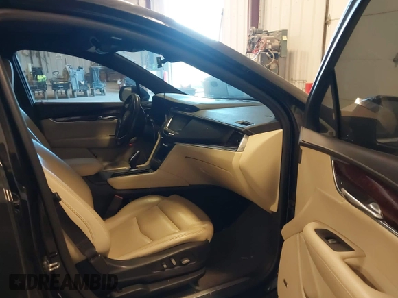 2017 Cadillac XT5 Luxury FWD with VIN 1GYKNBRS6HZ177941, listed as a IAAI auction lot 42123488 with 183,990 mi miles and . Bid and sale history available at DreamBid. Image 5.