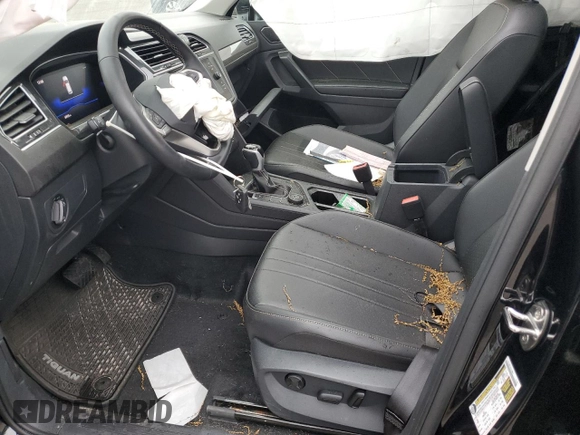 2024 Volkswagen Tiguan SE с VIN 3VVMB7AX9RM171843, выставлен на аукционе Copart как лот 56198695 с пробегом 6 933 миль миль и Списание • Salvage title. История ставок и продаж доступна на DreamBid. Изображение 7.