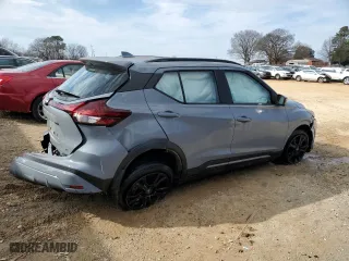 2022 Nissan Kicks SR with VIN 3N1CP5DV2NL481264, listed as a Copart auction lot 45427155 with 7,443 mi miles and Salvage Title. Bid and sale history available at carsss.com. Image 3.