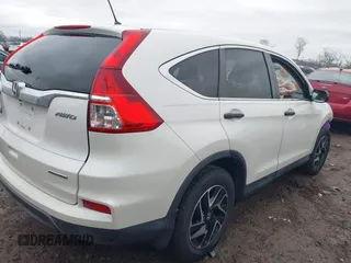 2016 Honda CR-V SE with VIN 5J6RM4H45GL070722, listed as a IAAI auction lot 41522155 with 109,357 mi miles and . Bid and sale history available at carsss.com. Image 4.