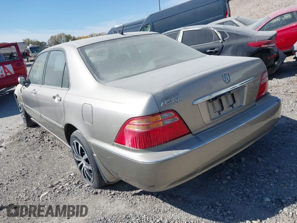 2002 Acura RL with VIN JH4KA96502C008421, listed as a IAAI auction lot 39372947 with Not provided miles and . Bid and sale history available at DreamBid. Image 3.
