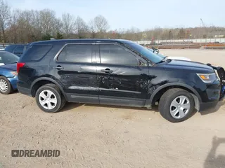 2018 Ford Police Interceptor Utility с VIN 1FM5K8AR0JGB67958, выставлен на аукционе IAAI как лот 41822748 с пробегом 153 423 миль миль и . История ставок и продаж доступна на DreamBid. Изображение 13.
