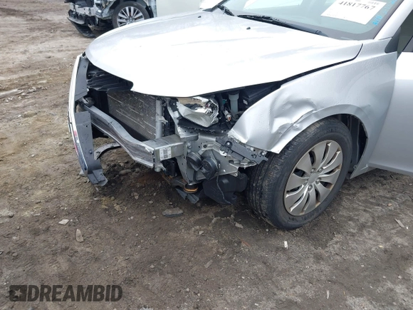 2014 Chevrolet Cruze LS with VIN 1G1PA5SG6E7275673, listed as a IAAI auction lot 41817767 with 121,250 mi miles and . Bid and sale history available at DreamBid. Image 6.