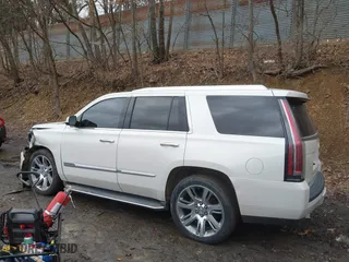 2015 Cadillac Escalade Premium with VIN 1GYS4CKJXFR293277, listed as a IAAI auction lot 41657816 with 93,140 mi miles. Bid and sale history available at carsss.com. Image 15.