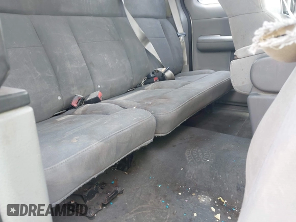 2004 Ford F-150 STX with VIN 1FTRX12WX4FA28000, listed as a IAAI auction lot 42467599 with 118,326 mi miles and . Bid and sale history available at DreamBid. Image 8.