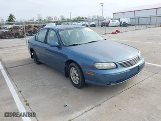 1999 Chevrolet Malibu LS with VIN 1G1NE52M6XY152101, listed as a IAAI auction lot 42088942 with 152,231 mi miles. Bid and sale history available at carsss.com. Image 1.