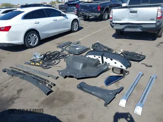 2018 Hyundai Santa Fe Ultimate z VIN 5XYZW4LA3JG546269, wystawiony jako IAAI lot #41603385 z przebiegiem 71 362 mil mil oraz . Historia ofert i sprzedaży dostępna na DreamBid. Obrazek 12.