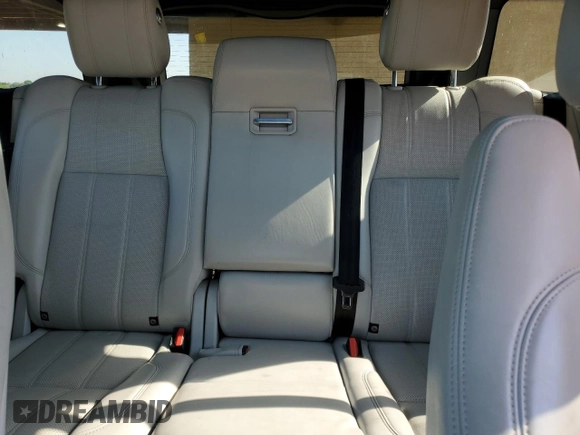 2017 Land Rover Range Rover HSE с VIN SALGS2FVXHA361547, выставлен на аукционе Copart как лот 53793025 с пробегом 122 420 миль миль и Списание • Salvage title. История ставок и продаж доступна на DreamBid. Изображение 10.