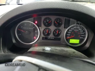 2004 Ford F-150 XLT with VIN 1FTPW14504KB95696, listed as a Copart auction lot 57332215 with 177,558 mi miles and Salvage title. Bid and sale history available at DreamBid. Image 9.