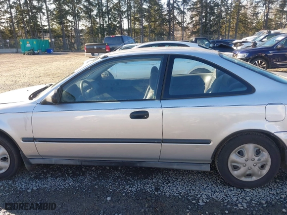 1997 Honda Civic DX with VIN 1HGEJ6223VL095214, listed as a IAAI auction lot 41560717 with 257,409 mi miles. Bid and sale history available at carsss.com. Image 14.