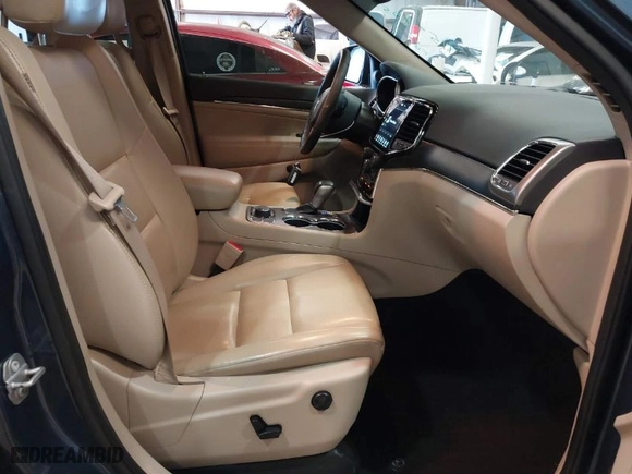 2020 Jeep Grand Cherokee Limited with VIN 1C4RJFBG6LC371720, listed as a IAAI auction lot 41593055 with 73,710 mi miles. Bid and sale history available at carsss.com. Image 5.