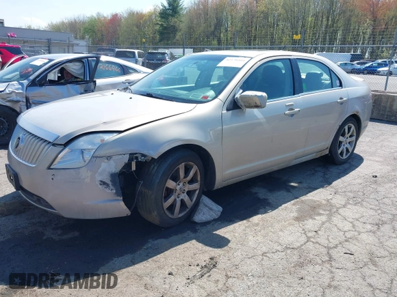 2010 Mercury Milan Premier z VIN 3MEHM0CG8AR661758, wystawiony jako IAAI lot #42170501 z przebiegiem Nie podano mil oraz . Historia ofert i sprzedaży dostępna na DreamBid. Obrazek 2.