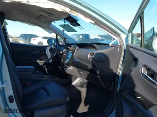 2019 Toyota Prius L Eco with VIN JTDKARFU5K3098982, listed as a IAAI auction lot 41295370 with 1 mi miles. Bid and sale history available at carsss.com. Image 5.