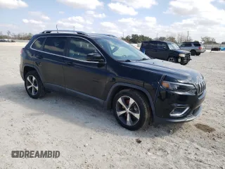 2019 Jeep Cherokee Limited with VIN 1C4PJLDX0KD144244, listed as a Copart auction lot 44028935 with 43,777 mi miles and Clean title. Bid and sale history available at DreamBid. Image 4.