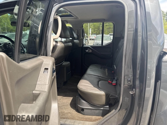 2013 Nissan Frontier SV with VIN 1N6AD0EV3DN736563, listed as a IAAI auction lot 42278129 with 174,314 mi miles and . Bid and sale history available at DreamBid. Image 8.