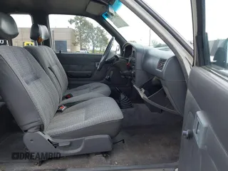 1994 Toyota Pickup с VIN 4TARN93P8RZ286013, выставлен на аукционе IAAI как лот 41982341 с пробегом 262 878 миль миль и . История ставок и продаж доступна на DreamBid. Изображение 5.