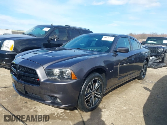 2014 Dodge Charger RT Plus with VIN 2C3CDXDT3EH242559, listed as a IAAI auction lot 41846783 with 118,297 mi miles. Bid and sale history available at carsss.com. Image 2.