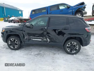 2018 Jeep Compass Trailhawk with VIN 3C4NJDDB3JT450932, listed as a IAAI auction lot 41616316 with 107,198 mi miles and . Bid and sale history available at DreamBid. Image 14.