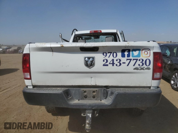 2016 Ram 2500 Tradesman z VIN 3C6LR5AT6GG257850, wystawiony jako Copart lot #71066084 z przebiegiem Nie podano mil oraz Nie do naprawy • Non repairable. Historia ofert i sprzedaży dostępna na DreamBid. Obrazek 6.