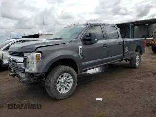 2019 Ford F-350 XL z VIN 1FT8W3BT3KEE53769, wystawiony jako Copart lot #58532715 z przebiegiem 109 214 mil mil oraz Szkoda całkowita • Salvage title. Historia ofert i sprzedaży dostępna na DreamBid. Obrazek 1.