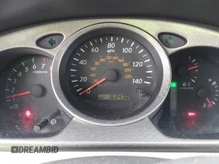 2002 Toyota Highlander z VIN JTEGD21A520038487, wystawiony jako IAAI lot #42360225 z przebiegiem 163 470 mil mil oraz . Historia ofert i sprzedaży dostępna na DreamBid. Obrazek 7.