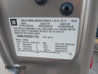 2003 Chevrolet Suburban LT z VIN 3GNEC16Z03G317762, wystawiony jako IAAI lot #40997537 z przebiegiem Nie podano mil oraz . Historia ofert i sprzedaży dostępna na DreamBid. Obrazek 9.