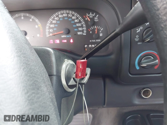 2000 Dodge Dakota с VIN 1B7FL26X1YS606389, выставлен на аукционе IAAI как лот 42365620 с пробегом 142 889 миль миль и . История ставок и продаж доступна на DreamBid. Изображение 11.