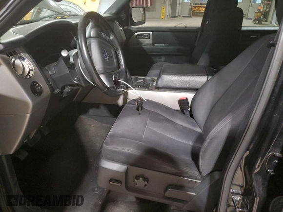 2015 Ford Expedition XLT with VIN 1FMJU1JT4FEF25433, listed as a Copart auction lot 53272785 with 157,808 mi miles and Clean title. Bid and sale history available at DreamBid. Image 7.