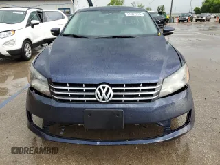 2015 Volkswagen Passat SE with VIN 1VWBV7A34FC061724, listed as a Copart auction lot 57807895 with 101,621 mi miles and Salvage title. Bid and sale history available at DreamBid. Image 5.