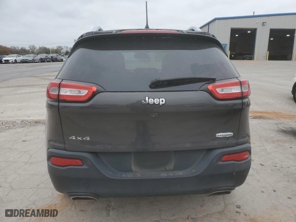 2016 Jeep Cherokee Altitude with VIN 1C4PJMCS1GW322976, listed as a Copart auction lot 82009614 with 93,013 mi miles and Salvage Title. Bid and sale history available at carsss.com. Image 6.