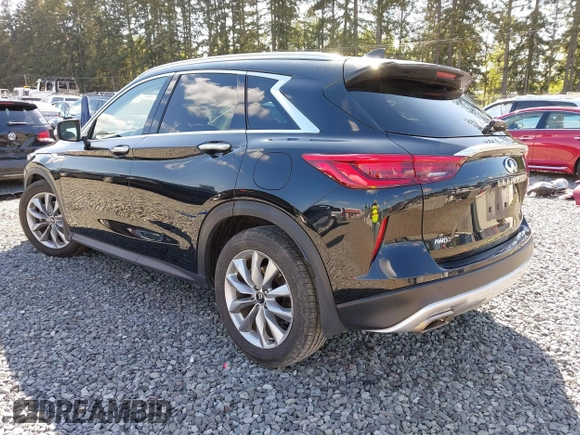 2021 Infiniti QX50 Luxe z VIN 3PCAJ5BB4MF115477, wystawiony jako IAAI lot #42088105 z przebiegiem 49 821 mil mil oraz . Historia ofert i sprzedaży dostępna na DreamBid. Obrazek 3.