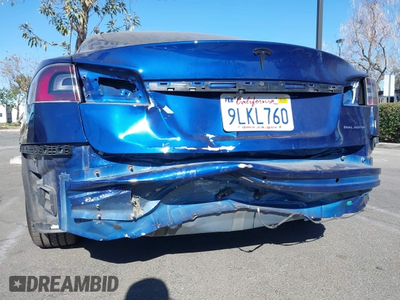 2020 Tesla Model S Long Range с VIN 5YJSA1E26LF411172, выставлен на аукционе IAAI как лот 41318180 с пробегом 45 332 миль миль и . История ставок и продаж доступна на DreamBid. Изображение 6.