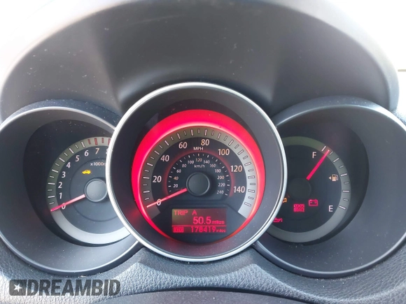 2011 Kia Forte SX с VIN KNAFW5A3XB5338328, выставлен на аукционе IAAI как лот 41403807 с пробегом 178 419 миль миль и . История ставок и продаж доступна на DreamBid. Изображение 7.