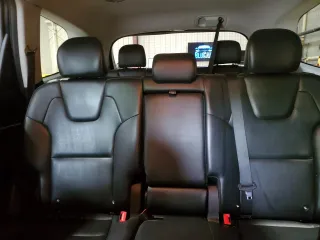 2020 Kia Telluride LX with VIN 5XYP2DHC7LG070687, listed as a Copart auction lot 55473535 with 42,571 mi miles and Clean title. Bid and sale history available at DreamBid. Image 10.