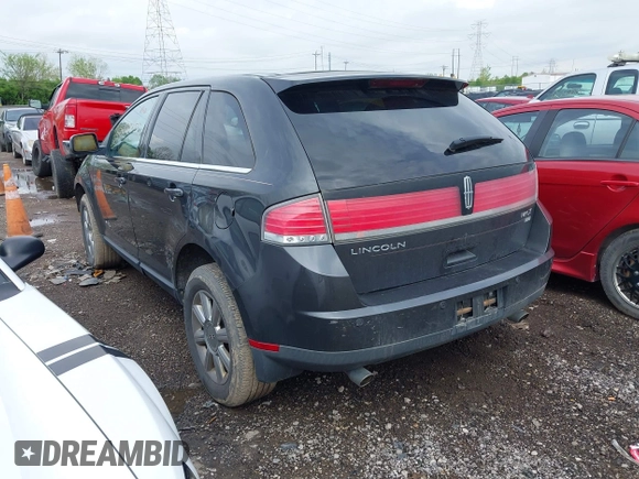2007 Lincoln MKX with VIN 2LMDU88C07BJ16195, listed as a IAAI auction lot 42085655 with 228,615 mi miles. Bid and sale history available at carsss.com. Image 3.