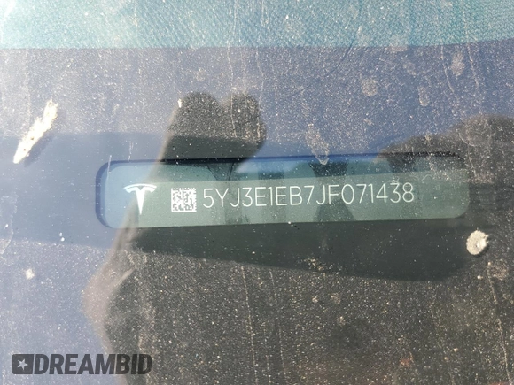 2018 Tesla Model 3 Long Range Battery z VIN 5YJ3E1EB7JF071438, wystawiony jako Copart lot #52996665 z przebiegiem 73 881 mil mil oraz Szkoda całkowita • Salvage title. Historia ofert i sprzedaży dostępna na DreamBid. Obrazek 12.