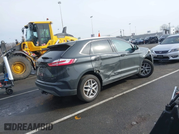 2021 Ford Edge SEL with VIN 2FMPK4J91MBA43484, listed as a IAAI auction lot 41457795 with 62,556 mi miles. Bid and sale history available at carsss.com. Image 4.