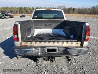 2004 Chevrolet Silverado 1500 with VIN 2GCEC19V641114757, listed as a Copart auction lot 87253224 with 230,317 mi miles and Salvage Title. Bid and sale history available at carsss.com. Image 6.