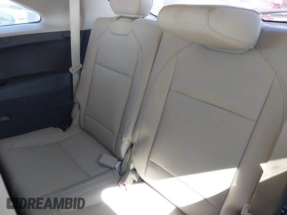 2019 Acura MDX with VIN 5J8YD3H37KL007859, listed as a IAAI auction lot 41656164 with 59,838 mi miles and . Bid and sale history available at DreamBid. Image 17.