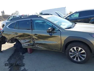 2024 Subaru Outback Limited XT z VIN 4S4BTGND8R3213645, wystawiony jako IAAI lot #41974558 z przebiegiem 6 982 mil mil oraz . Historia ofert i sprzedaży dostępna na DreamBid. Obrazek 20.