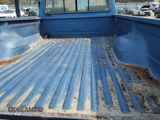1990 Ford F-150 with VIN 1FTEF14N6LNB21235, listed as a Copart auction lot 46149815 with 76,777 mi miles and Salvage Title. Bid and sale history available at carsss.com. Image 8.