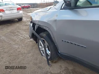 2023 Jeep Compass Latitude with VIN 3C4NJDBN7PT532099, listed as a IAAI auction lot 41485624 with 10,564 mi miles and . Bid and sale history available at DreamBid. Image 16.