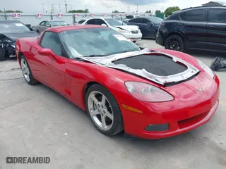 2005 Chevrolet Corvette with VIN 1G1YY24UX55116202, listed as a IAAI auction lot 40211162 with 55,579 mi miles. Bid and sale history available at carsss.com. Image 1.