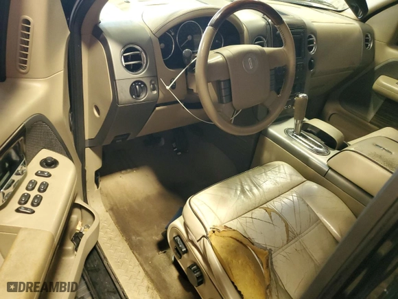 2007 Lincoln Mark LT with VIN 5LTPW16547FJ01598, listed as a Copart auction lot 46876105 with 116,295 mi miles and Salvage Title. Bid and sale history available at carsss.com. Image 8.