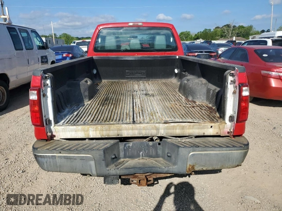 2014 Ford F-250 XL z VIN 1FT7W2A60EEB80103, wystawiony jako Copart lot #52596645 z przebiegiem Nie podano mil oraz Szkoda całkowita • Salvage title. Historia ofert i sprzedaży dostępna na DreamBid. Obrazek 6.